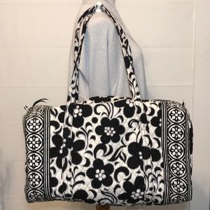Vera Bradley Large Weekend Bag 22" Night and Day